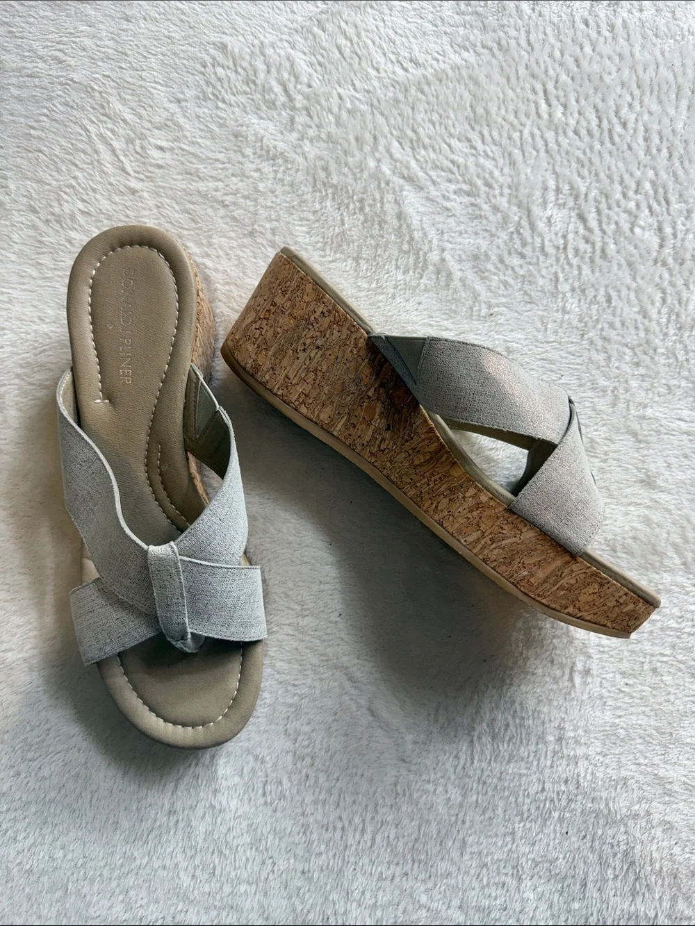 Donald J Pliner Shima Beige Grey Shimmer Cork Wedge Slide Sandals Size 8.5
